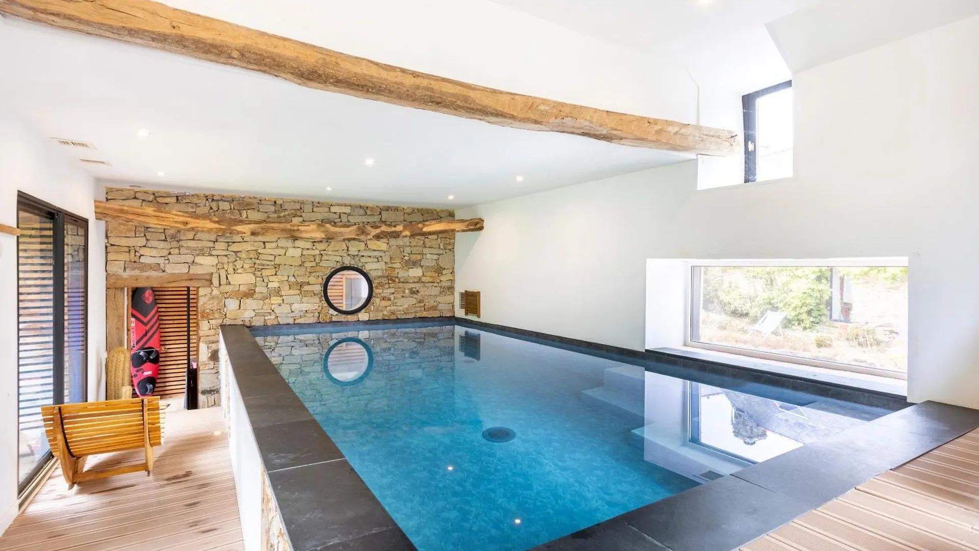 Gite Avec Piscine-Cap Sizun Confort-Meilars